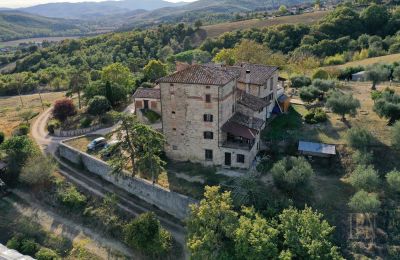 Historická věž na prodej 06019 Spedalicchio, Umbria:  