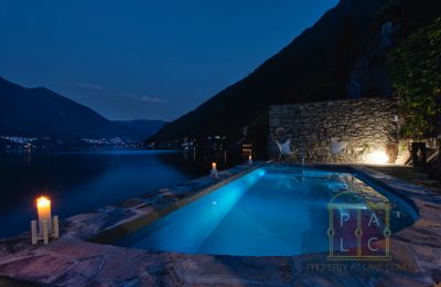 Historická nemovitost na prodej Brienno, Lombardia, Pool at Night