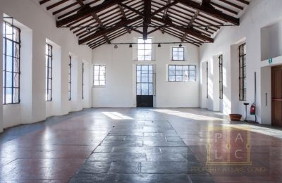 Historická nemovitost na prodej Brienno, Lombardia, Plesový sál
