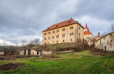 Nemovitosti, Prodej raně barokního zámku na pozemku 1.5 ha, Žitenice u Litoměřic