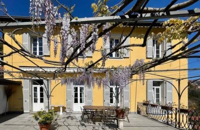 Historická vila na prodej Cernobbio, Lombardia:  Pohled zepředu