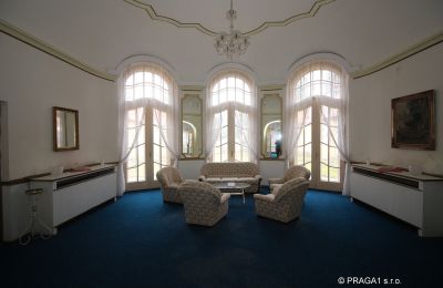 Zámeček na prodej Karlovy Vary, okres Karlovy Vary, Pohled na interiér 3