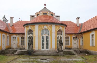 Zámeček na prodej Karlovy Vary, okres Karlovy Vary, Pohled zvenku
