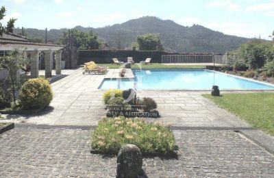 Zámeček na prodej Nigrán, Galicia:  Bazén