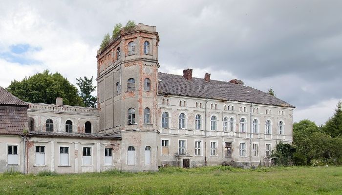 Zámek na prodej Cecenowo, Pomořanské vojvodství,  Polsko