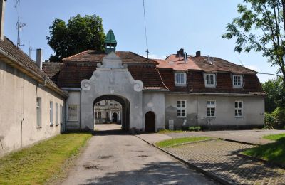 Zámek/Palác na prodej Płoty, Nowy Zamek, województwo zachodniopomorskie:  