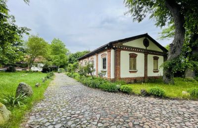 Zámeček na prodej Paplin, Dwór w Paplinie, Mazovia, Přístavba