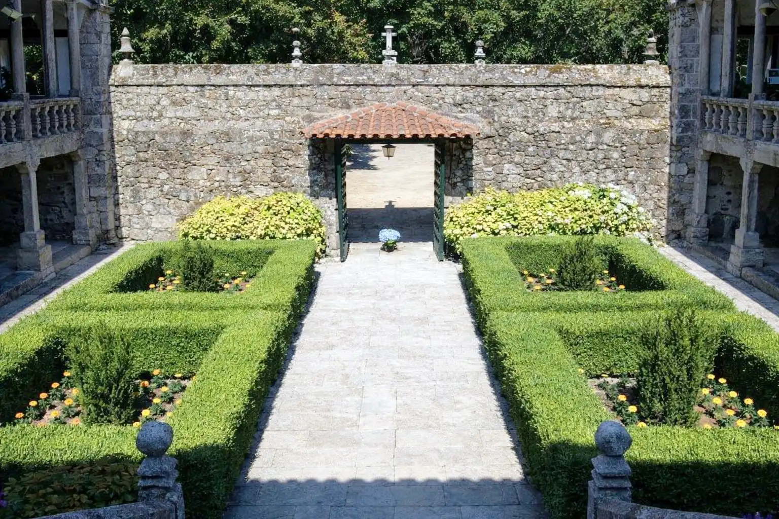 Obrázky Španělský zámeček – Pazo de Ferreiroá v Ribeira Sacra