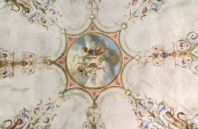 Nemovitosti, Palác v Cagli, Pesaru a Urbinu