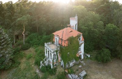 Polands Amazing Places: Villa Gąseckich in Józefów