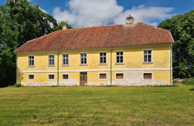 Zámeček na prodej Laidi, Rudes muiža, Kurzeme, Pohled zepředu