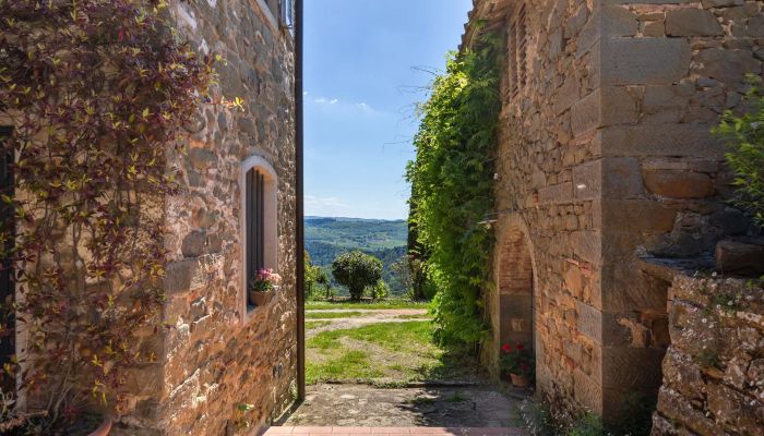 Venkovský dům na prodej Lamole, Toscana,  Itálie