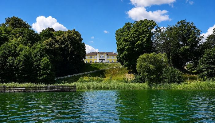 Zámek na prodej Olsztyn, Warminsko-mazurské