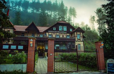Historická nemovitost na prodej Kowalowa, Dolní Slezsko, Front budynku