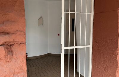 Historická věž na prodej Porýní-Falc, Eingang Turminneres