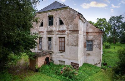 Zámeček na prodej Ozoli (Ozolmuiža), Ozolu muiža, Kurzeme, Boční pohled