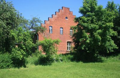 Zámeček na prodej 17309 Fahrenwalde,  Friedrichhof 7-8, Meklenbursko-Přední Pomořansko, Boční pohled