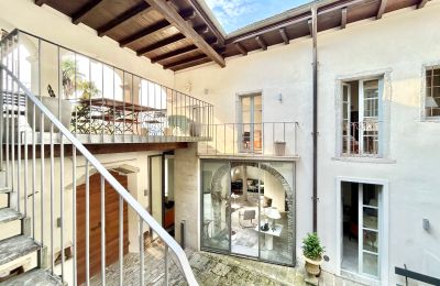 Zámeček na prodej 28824 Oggebbio, Località Rancone, Piemonte, Nádvoří