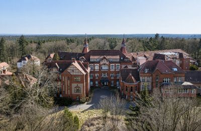 Zámek na prodej Cottbus, Klinikbereich 7, Braniborsko, Pohled zepředu