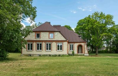 Historická vila na prodej Piaski, Wolności 19, Lodžské vojvodství, Stara szkoła w Piaskach