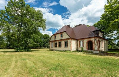Historická vila na prodej Piaski, Wolności 19, Lodžské vojvodství, Pohled zvenku