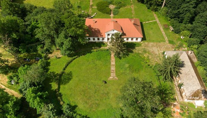 Zámeček na prodej Rożnów, Malopolské vojvodství