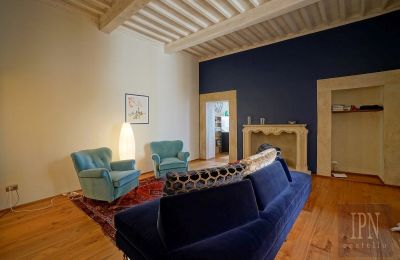 Apartmán v historické budově na prodej Arezzo, Via Giuseppe Mazzini, Toscana, Foto 10/25