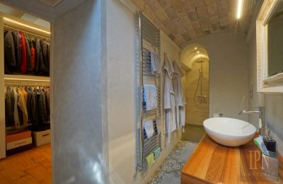 Apartmán v historické budově na prodej Arezzo, Via Giuseppe Mazzini, Toscana, Foto 15/25