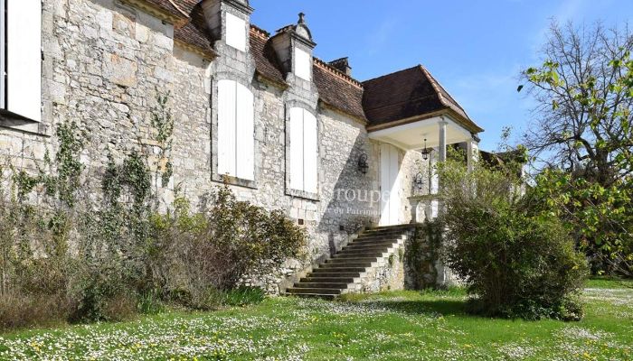 Zámek na prodej Monflanquin, Nouvelle-Aquitaine,  Francie