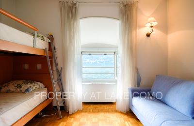 Reprezentativní byt v historické budově na prodej Torno, Lombardia, Foto 12/17