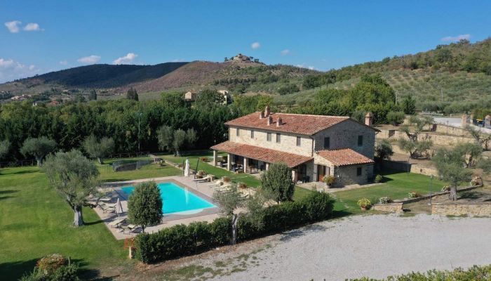 Venkovský dům na prodej 06069 Tuoro sul Trasimeno, Umbria,  Itálie