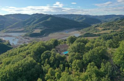 Venkovský dům na prodej 06029 Valfabbrica, Umbria, Foto 2/49