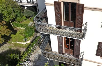 Apartmán v historické budově na prodej Verbania, Via Centrale, Piemonte, Foto 28/31
