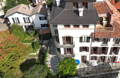 Apartmán v historické budově na prodej Verbania, Via Centrale, Piemonte, Foto 29/31