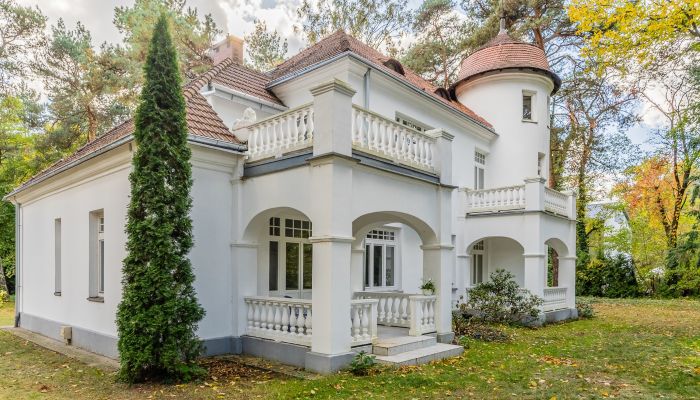 Historická vila na prodej Baniocha, Mazovia,  Polsko