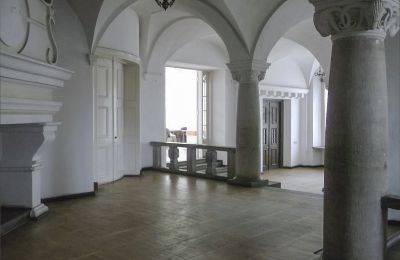 Zámek na prodej Płoty, Západopomořanské vojvodství,, Vstupní hala