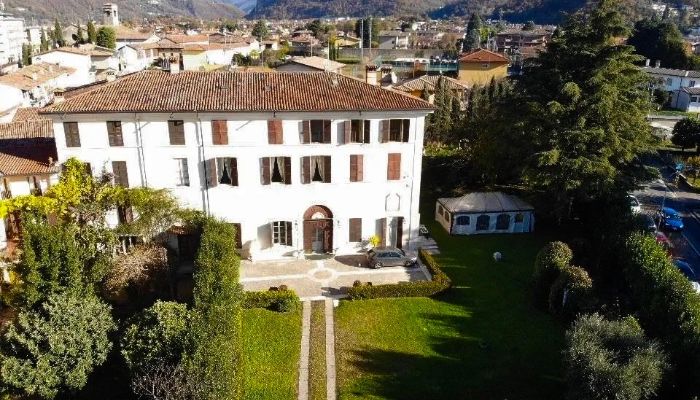 Historická vila na prodej Itálie,  Itálie