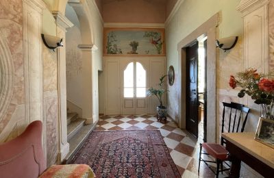 Historická vila na prodej Itálie, Vstupní hala