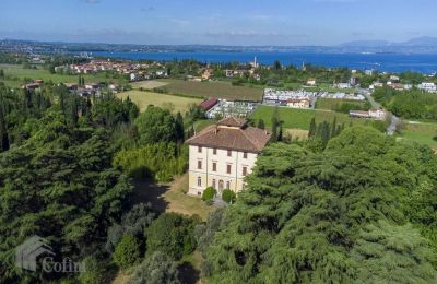 Nemovitosti, Historická vila u jezera Lago di Garda