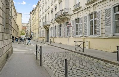 Apartmán v historické budově na prodej Lyon, Lyon 2e Arrondissement, Ainay, Auvergne-Rhône-Alpes, Umístění nemovitosti