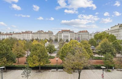 Reprezentativní byt v historické budově na prodej Lyon, Lyon 2e Arrondissement, Place Bellecour, Auvergne-Rhône-Alpes, Výhled