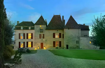 Zámek Monségur, Nouvelle-Aquitaine