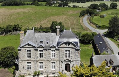 Zámeček na prodej Pléneuf-Val-André, Le Tertre Rogon, Bretagne, Foto z dronu