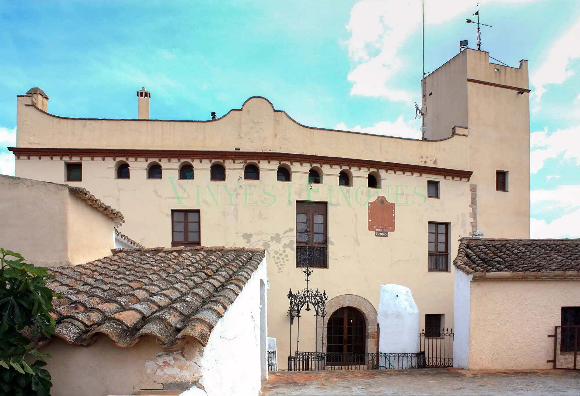 Obrázky Historické panství s výrobou vína - 270 hektarů