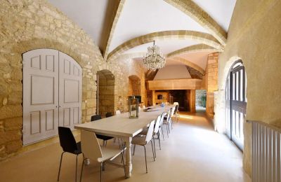 Zámek na prodej Uzès, Occitanie, Foto 22/45
