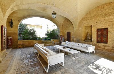Zámek na prodej Uzès, Occitanie, Foto 23/45