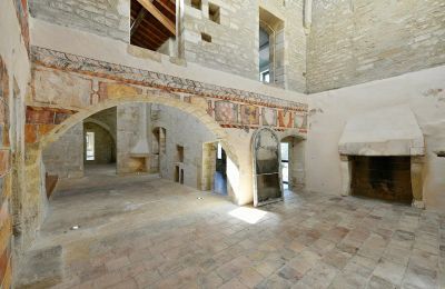 Zámek na prodej Uzès, Occitanie, Nádvoří