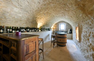 Zámeček na prodej Uzès, Occitanie, Bar