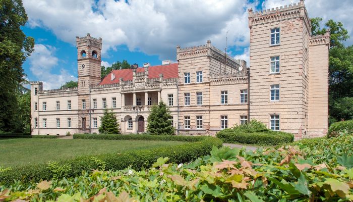 Novogotický zámeček v Gościeszyně - Anglická novogotika ve Velkém Polsku