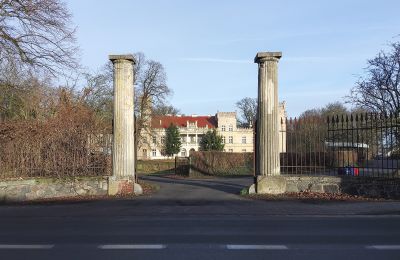 Zámek na prodej Gościeszyn, Pałac w Gościeszynie, Velkopolské, Přístup